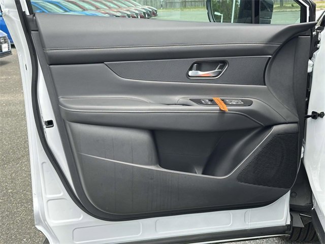 New 2025 Nissan Murano SV image 14