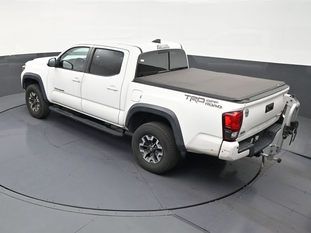 Used 2019 Toyota Tacoma TRD Off-Road w/ Technology Package RWD image 14