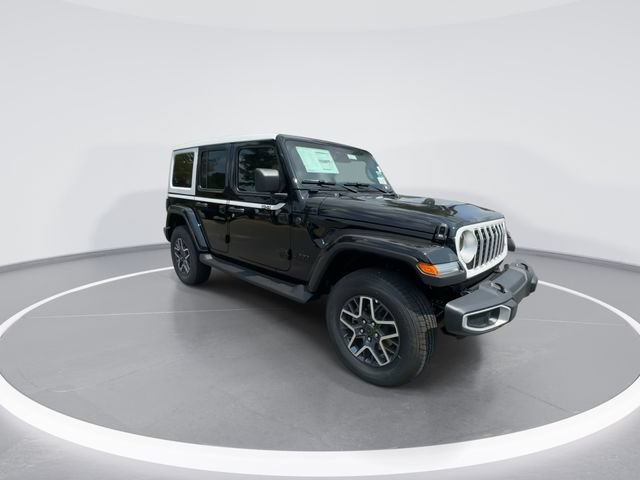 New 2026 Jeep Wrangler Unlimited Sahara w/ Whitecap Package AWD/4WD image 2
