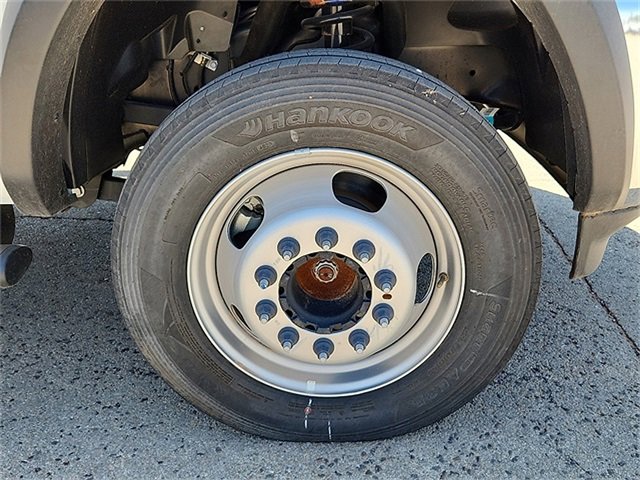 Used 2024 RAM 5500 Tradesman w/ Chrome Appearance Group image 19