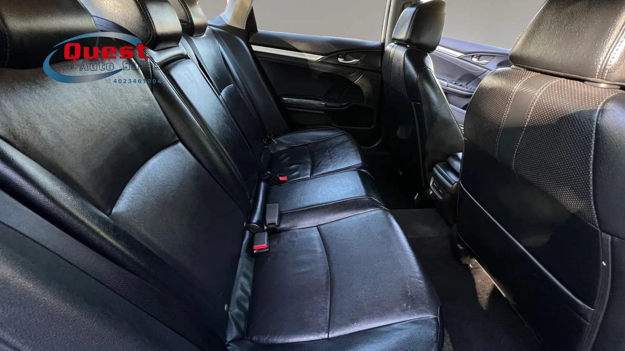 Used 2017 Honda Civic Touring image 14
