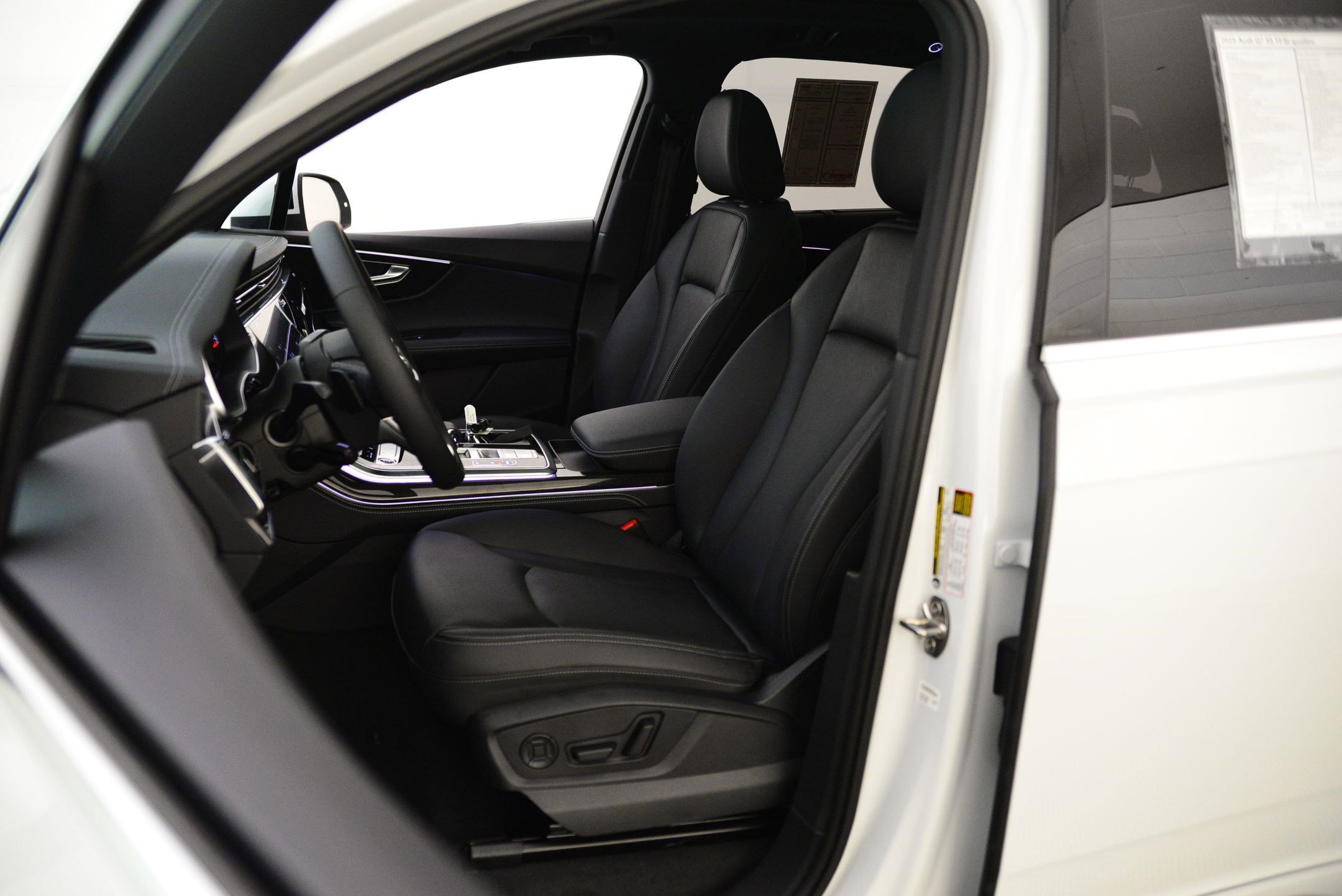 New 2025 Audi Q7 3.0T Premium Plus image 4