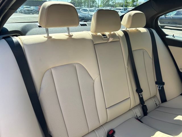 New 2026 BMW 330i xDrive Sedan w/ Premium Package AWD/4WD image 30