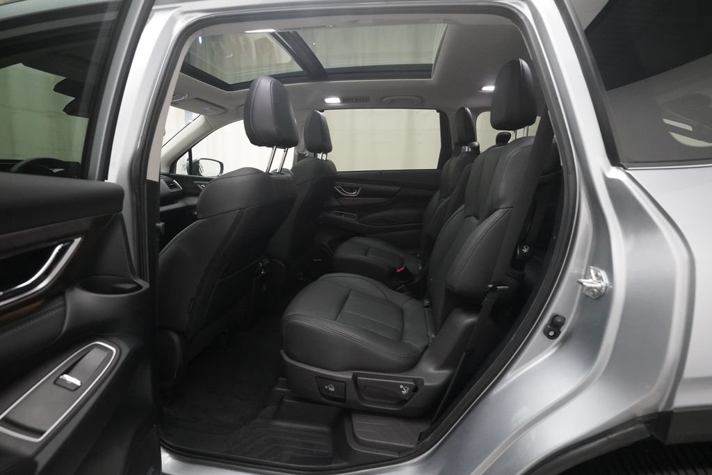 Used 2026 Subaru Ascent Touring AWD/4WD image 16