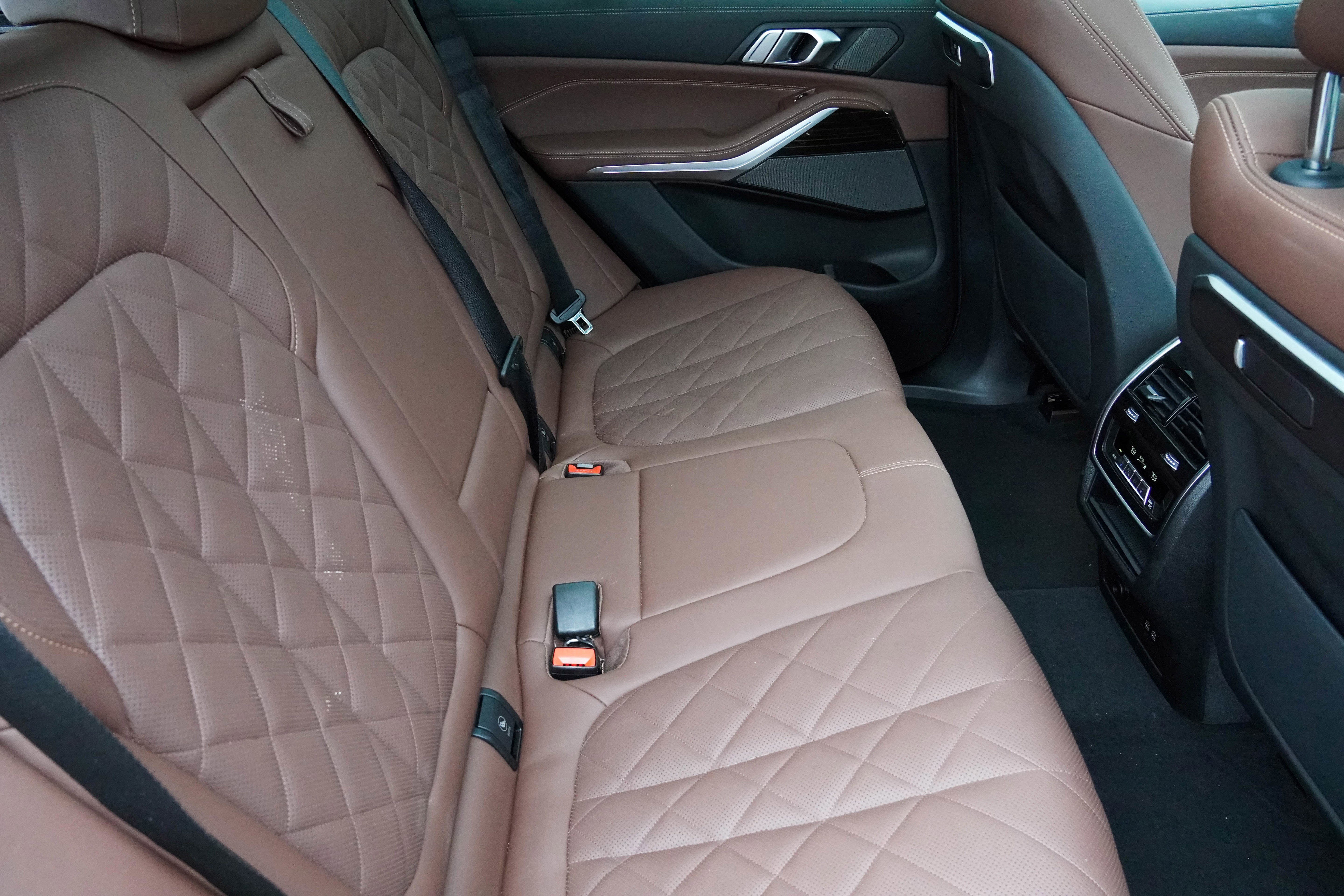 Certified 2025 BMW X5 xDrive40i AWD/4WD image 37