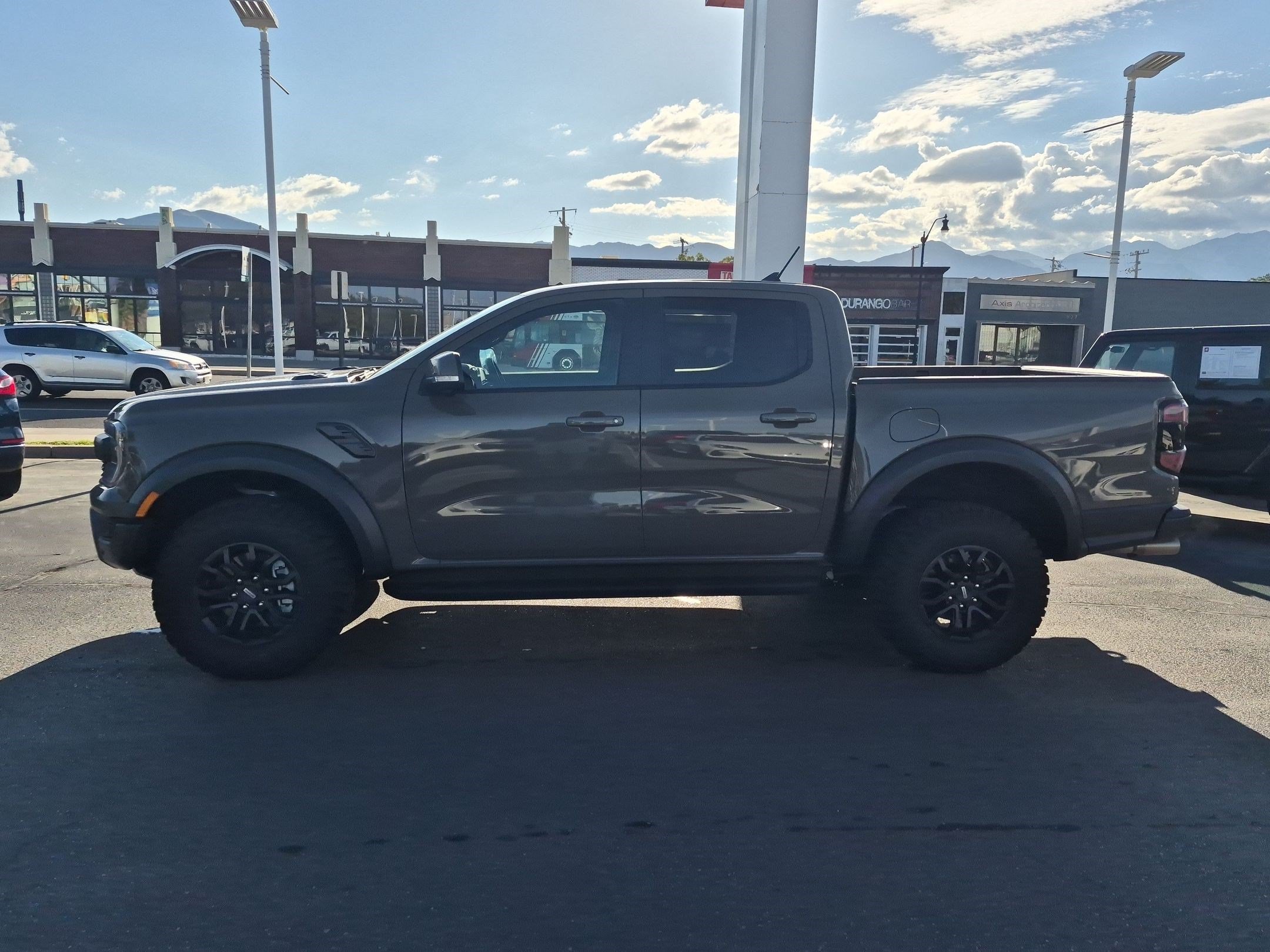 Used 2025 Ford Ranger Raptor AWD/4WD image 9