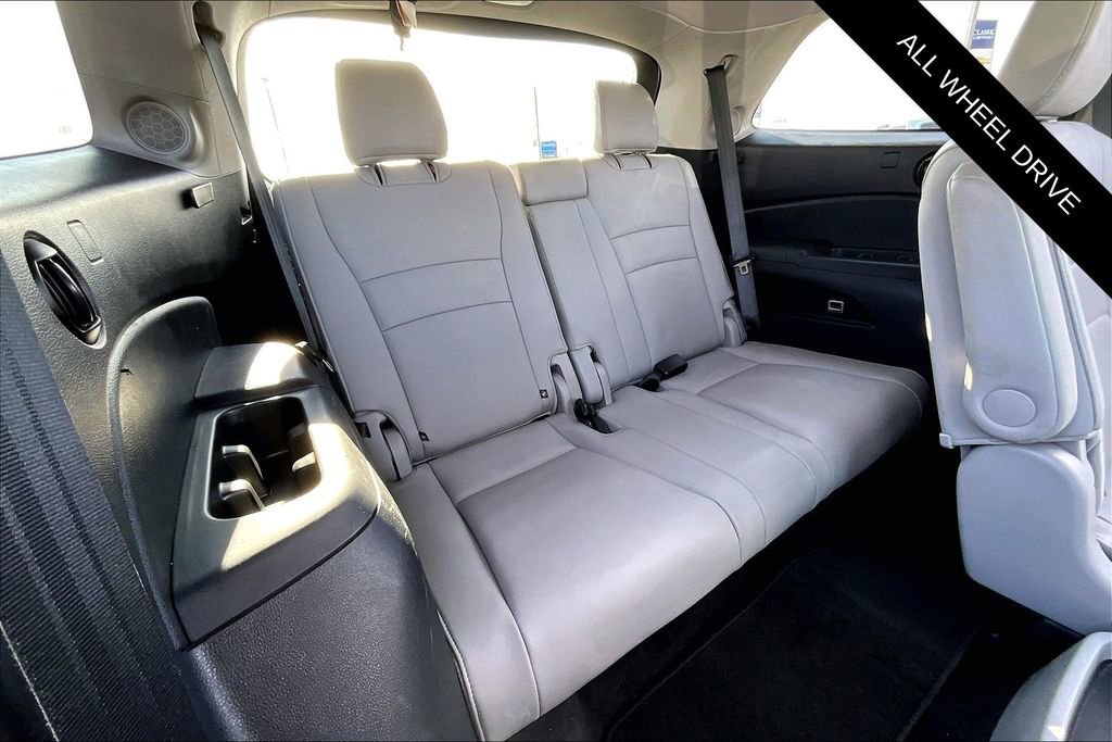 Used 2019 Honda Pilot Elite image 25