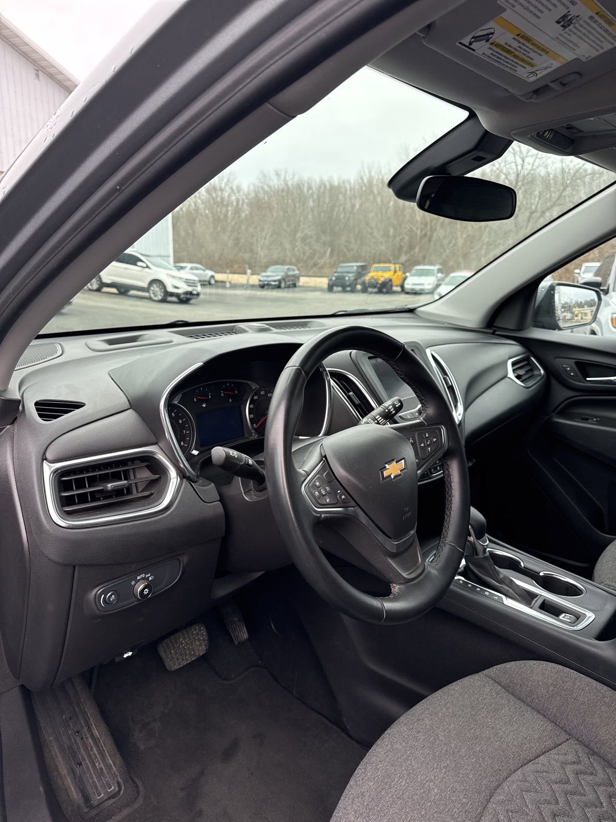 Used 2024 Chevrolet Equinox LT image 12