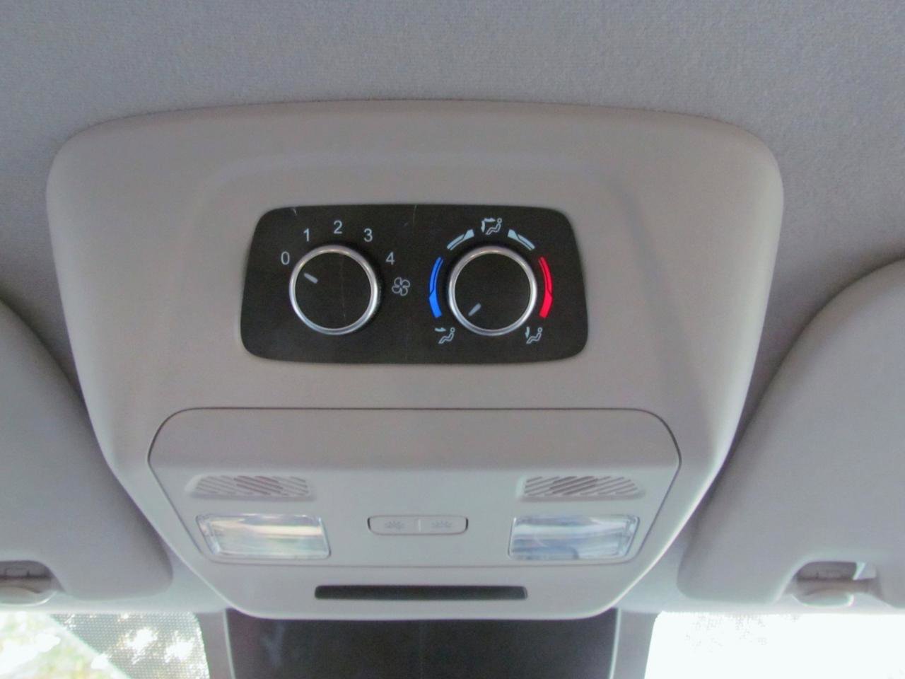 Used 2023 Ford Transit 350 XLT image 42