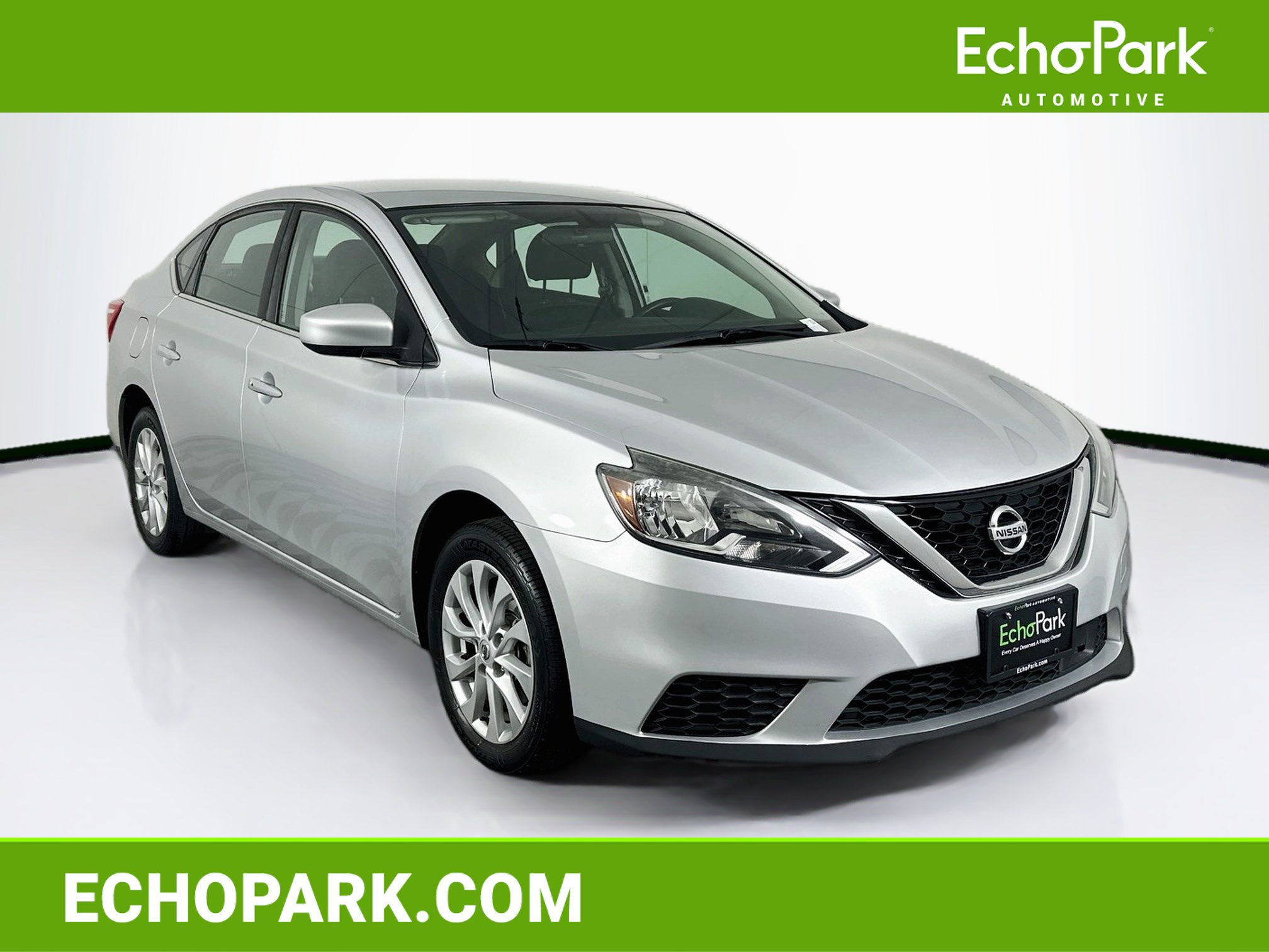 Used 2019 Nissan Sentra SV FWD image 1