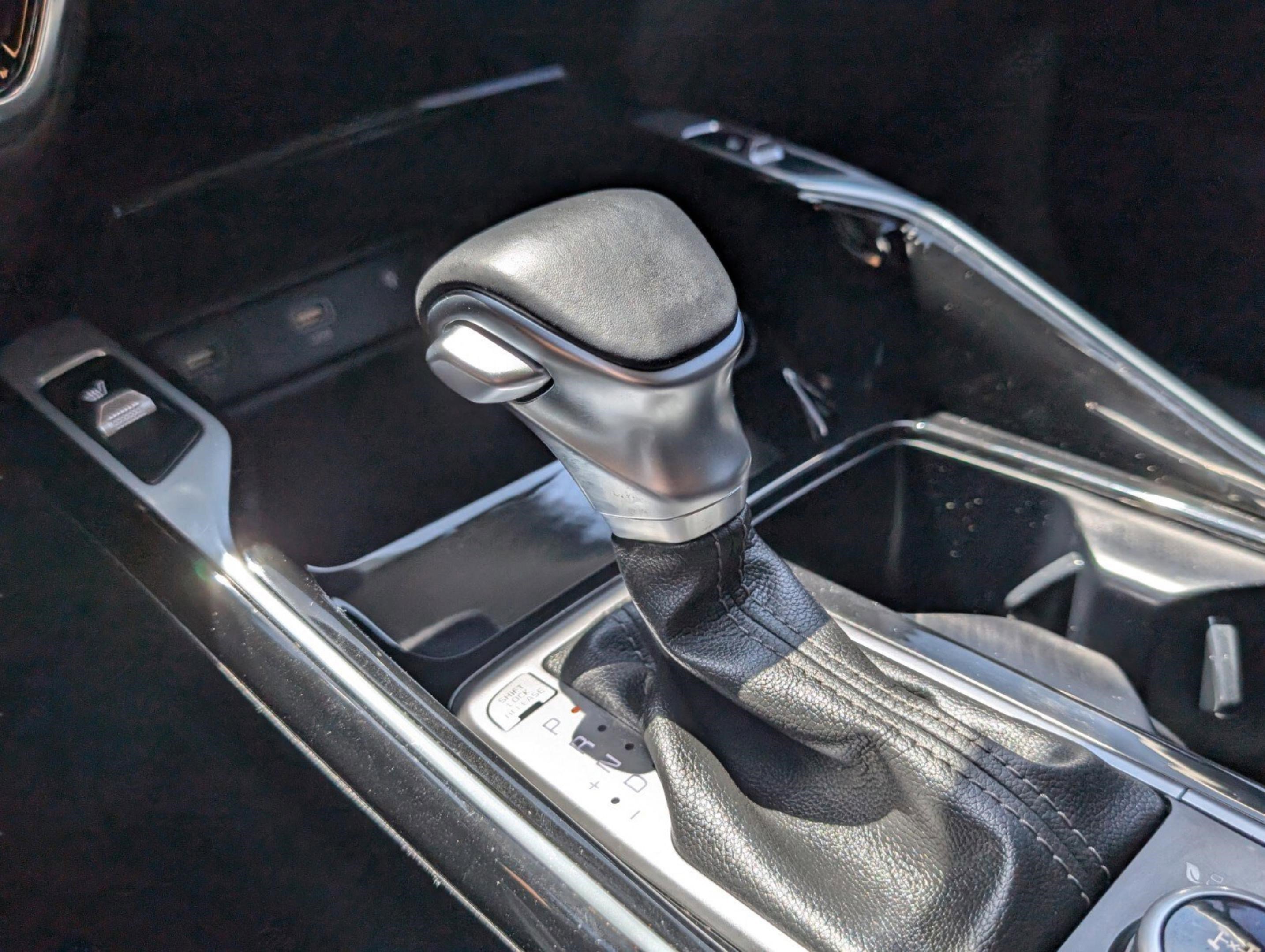 Used 2022 Kia Sorento SX image 44