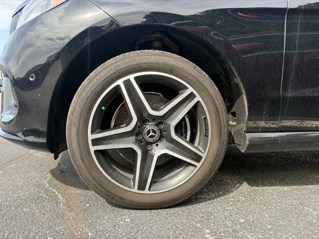 Used 2018 Mercedes-Benz GLE 350 4MATIC image 25