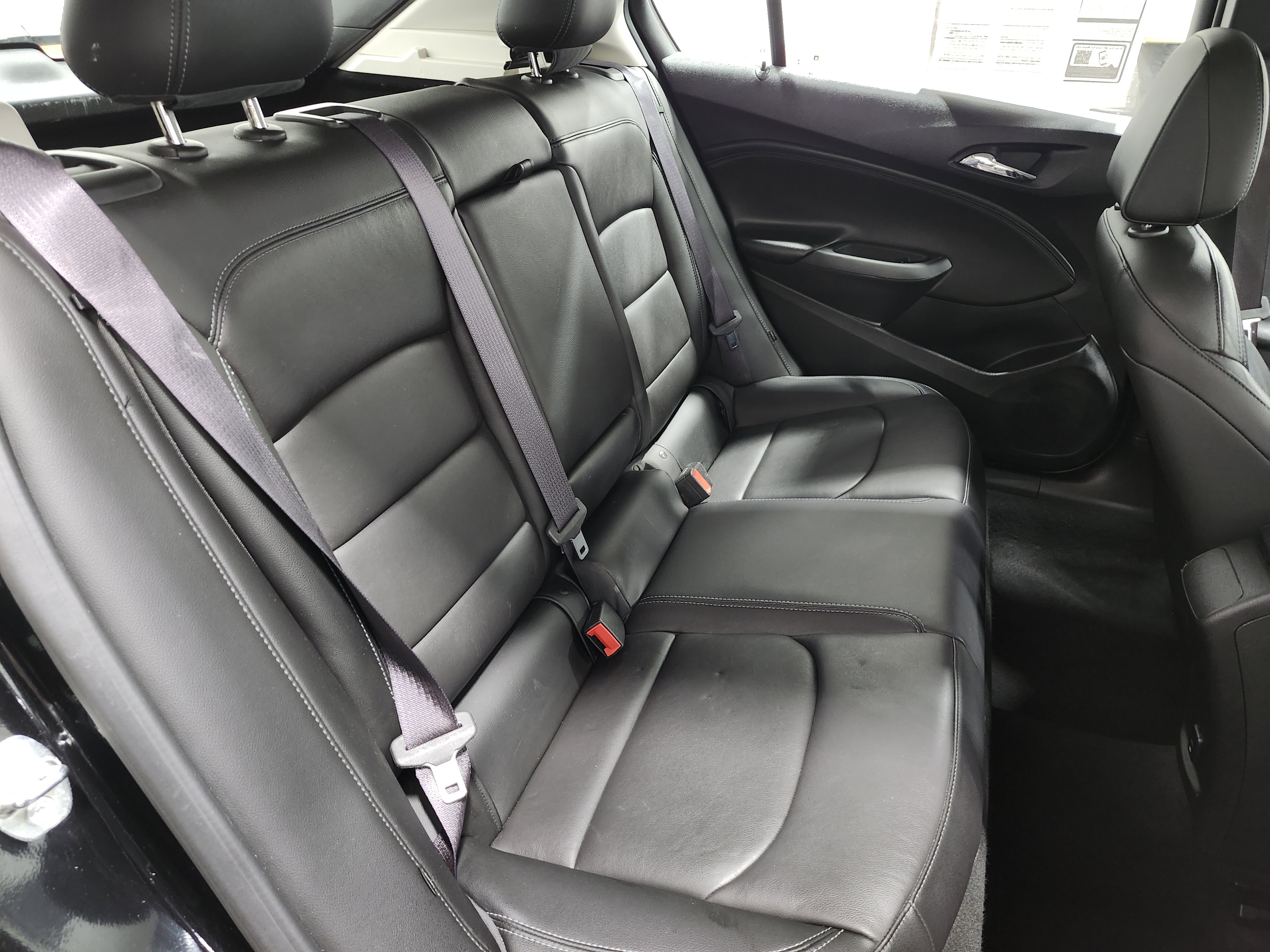 Used 2017 Chevrolet Cruze Premier image 20