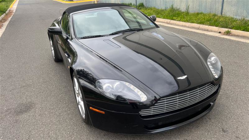 Used 2008 Aston Martin V8 Vantage Roadster RWD image 17