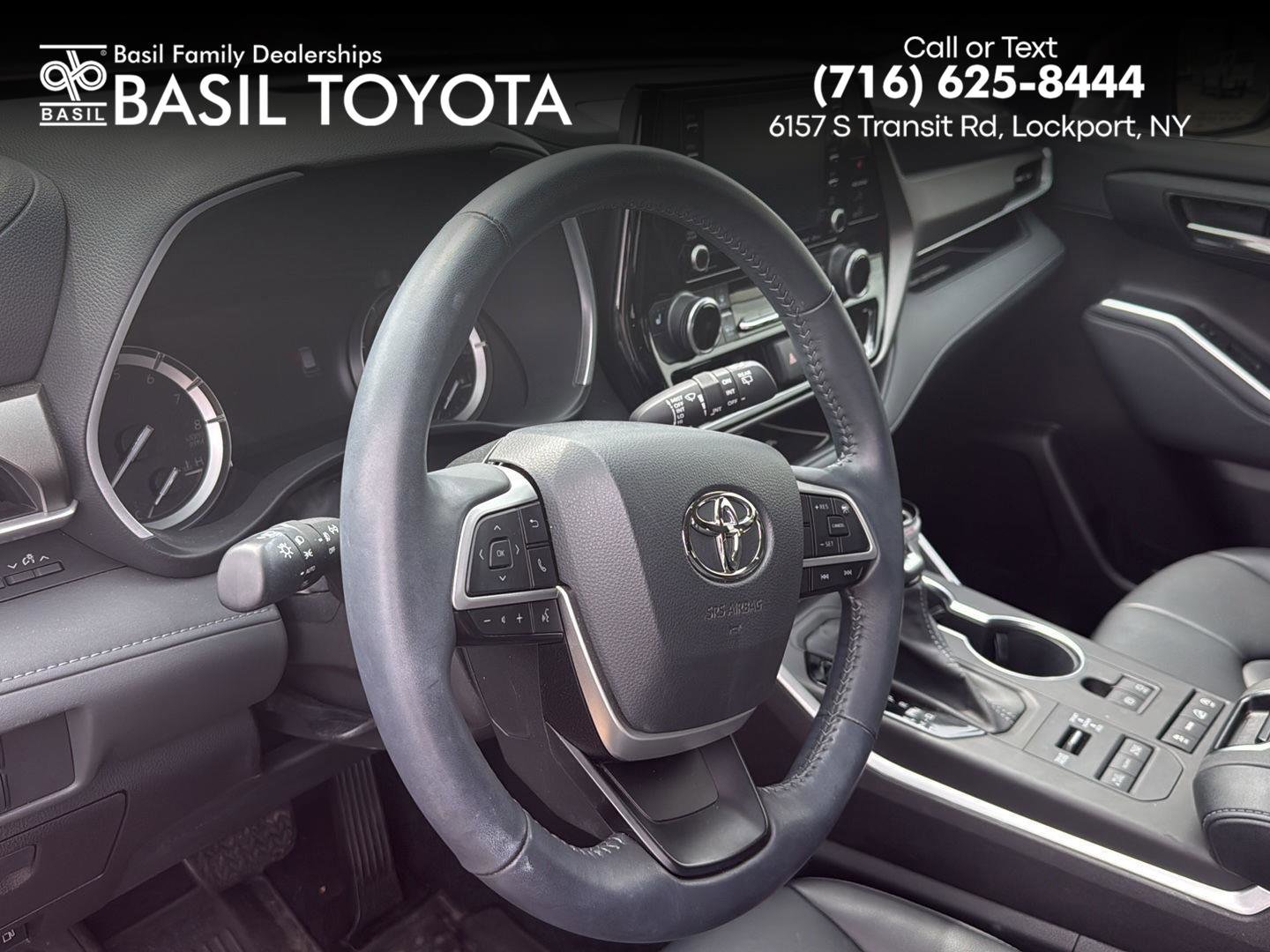 Used 2022 Toyota Highlander XLE