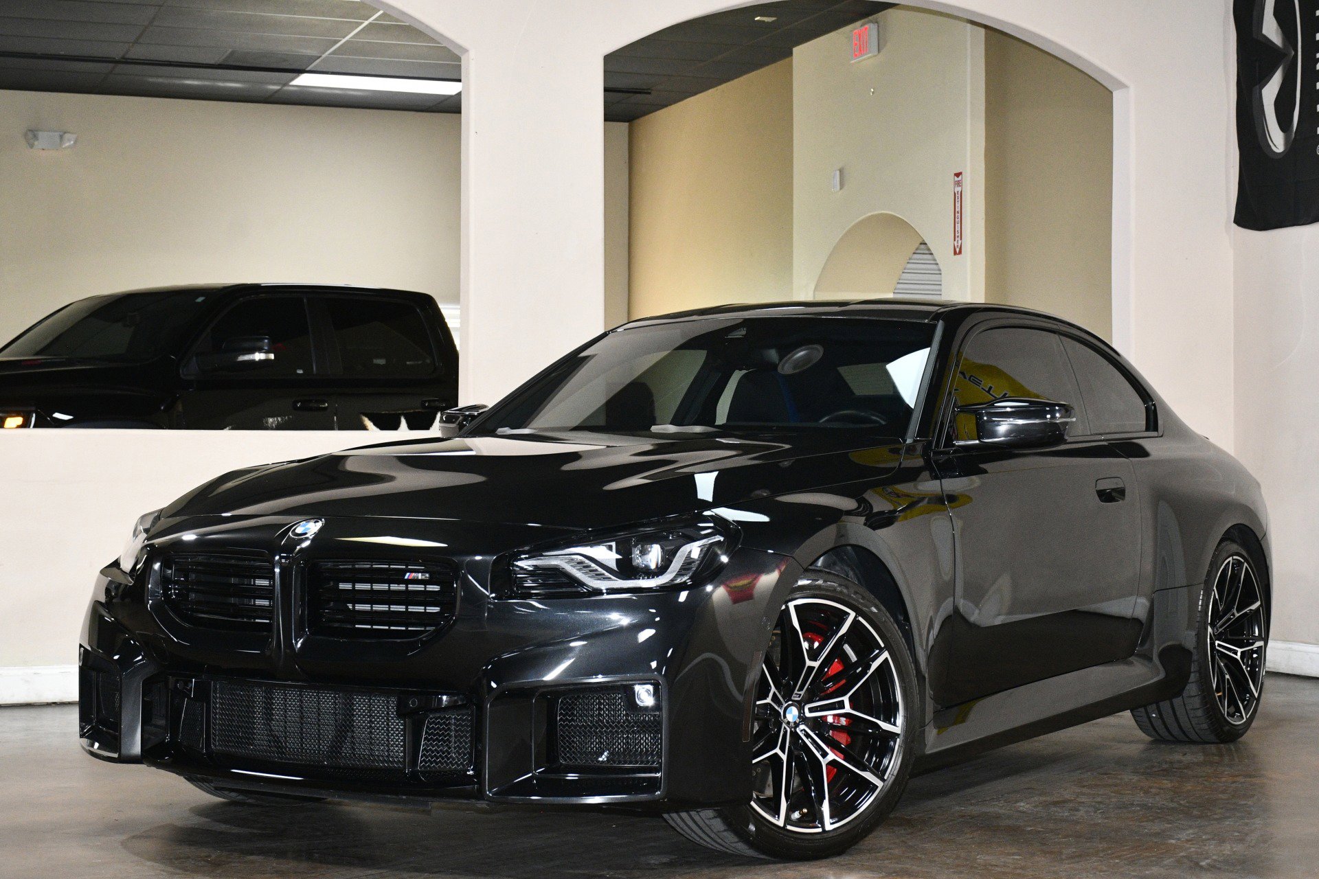 Used 2023 BMW M2 w/ Lighting Package image 4