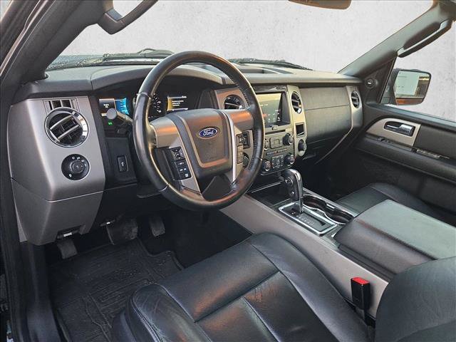 Used 2017 Ford Expedition Limited w/ Equipment Group 301A AWD/4WD image 10