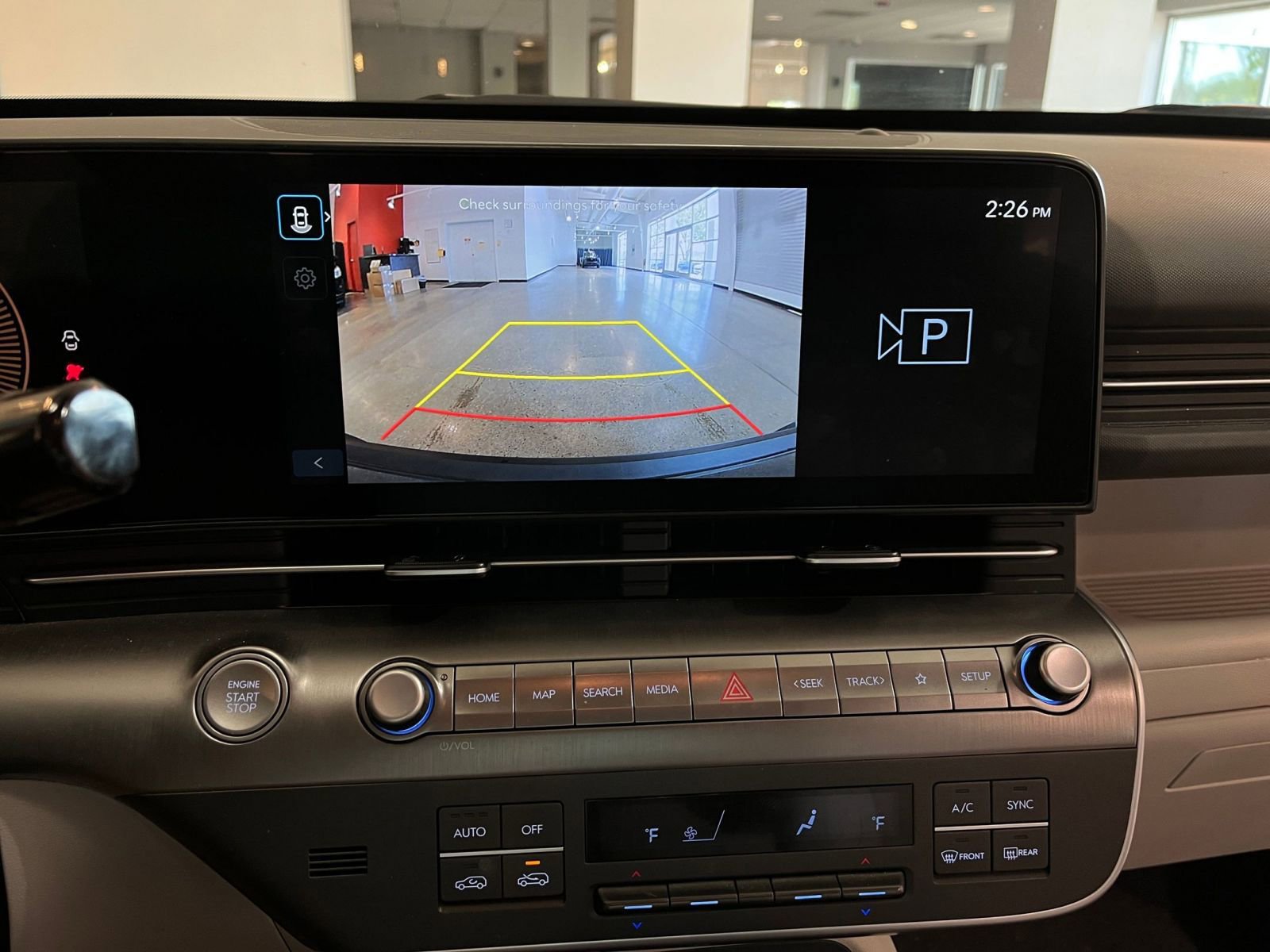 Used 2025 Hyundai Kona SEL FWD image 24