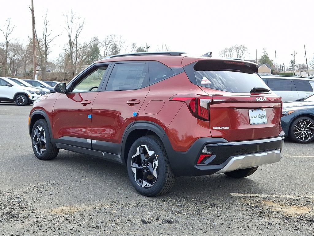New 2026 Kia Seltos S AWD/4WD image 3