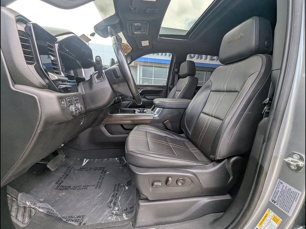 Used 2024 Chevrolet Silverado 2500 High Country w/ High Country Premium Package AWD/4WD image 22