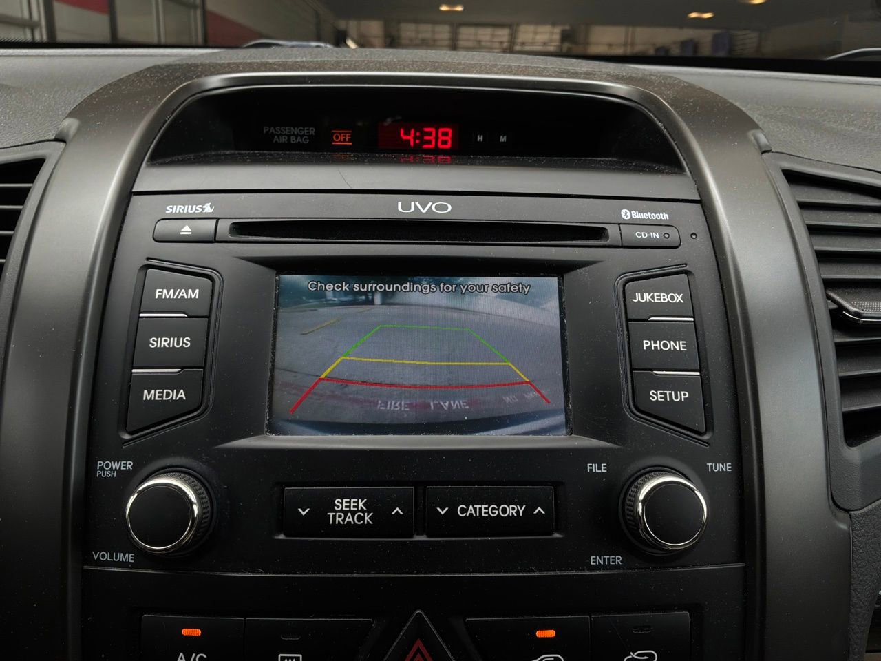 Used 2013 Kia Sorento LX w/ Convenience Pkg FWD image 24