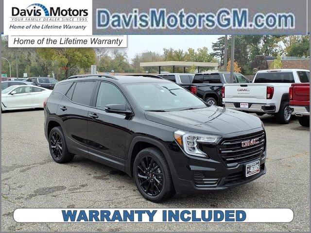 Used 2024 GMC Terrain SLE w/ Driver Convenience Package image 1