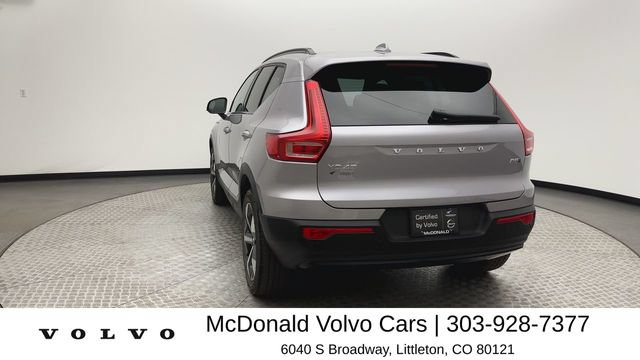 Certified 2026 Volvo XC40 B5 Plus AWD/4WD image 7