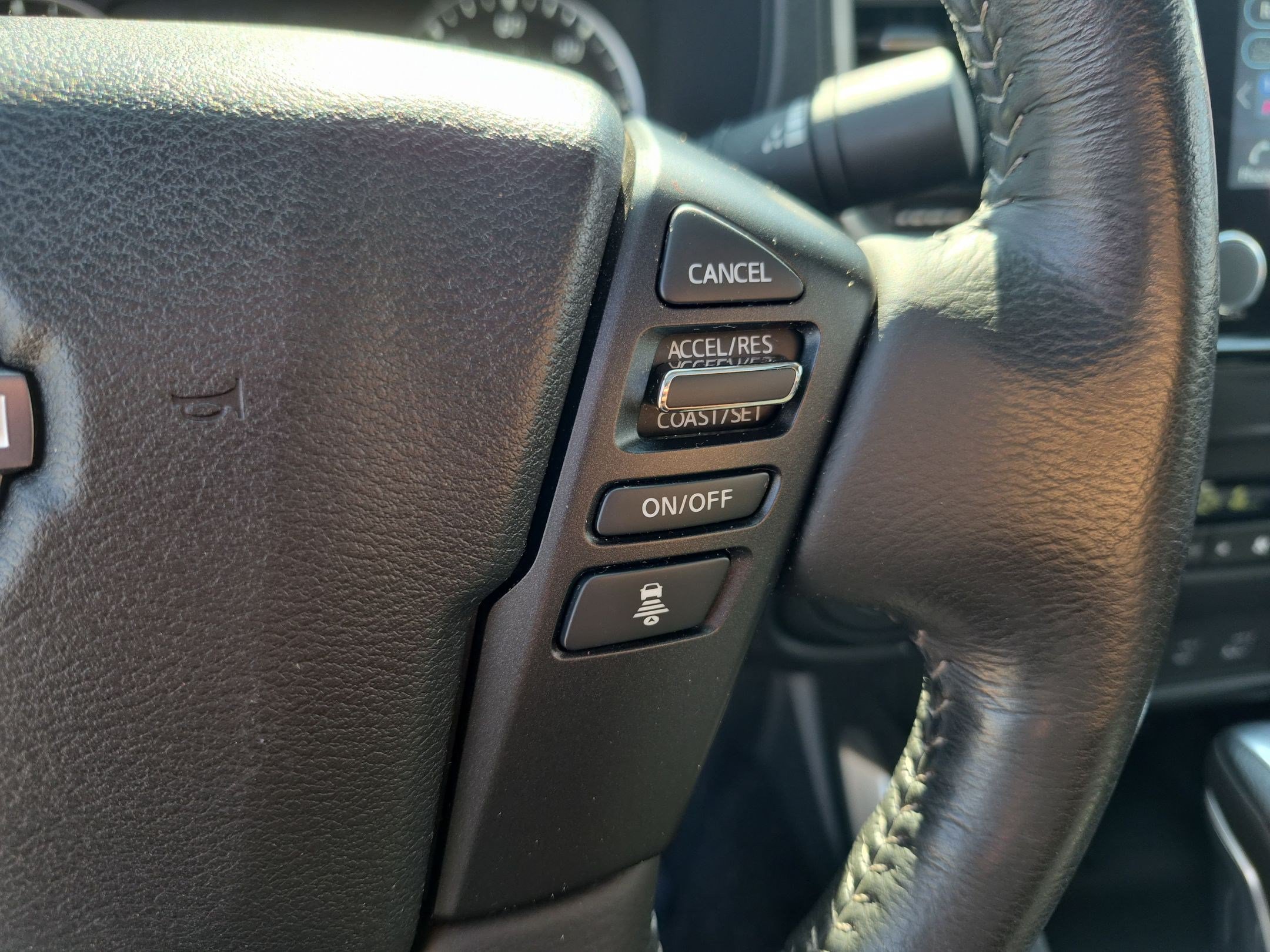 Certified 2024 Nissan Frontier SL w/ Technology Package RWD image 19