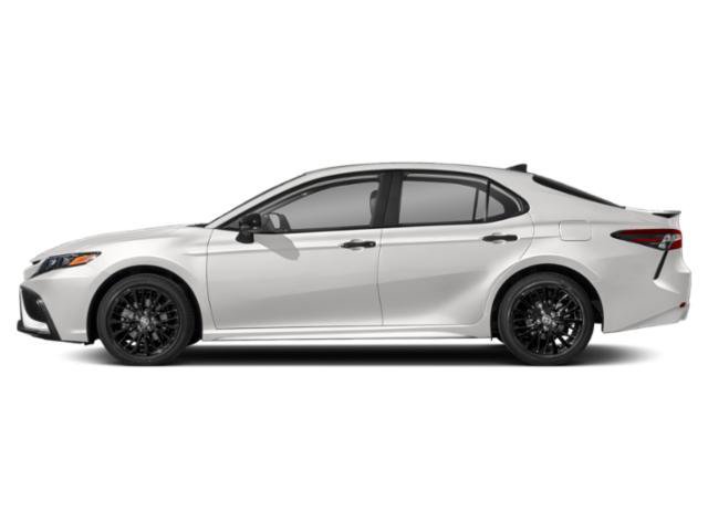 Used 2022 Toyota Camry SE FWD image 3