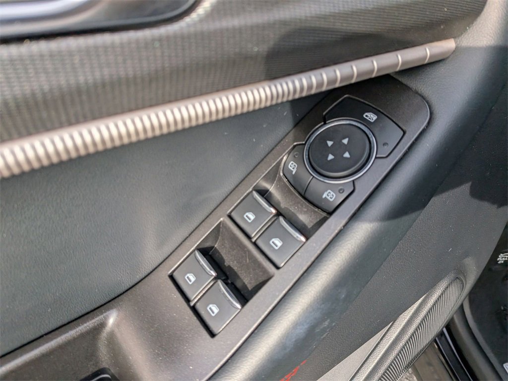 Used 2025 Ford Explorer ST-Line w/ ST-Line Street Pack image 13