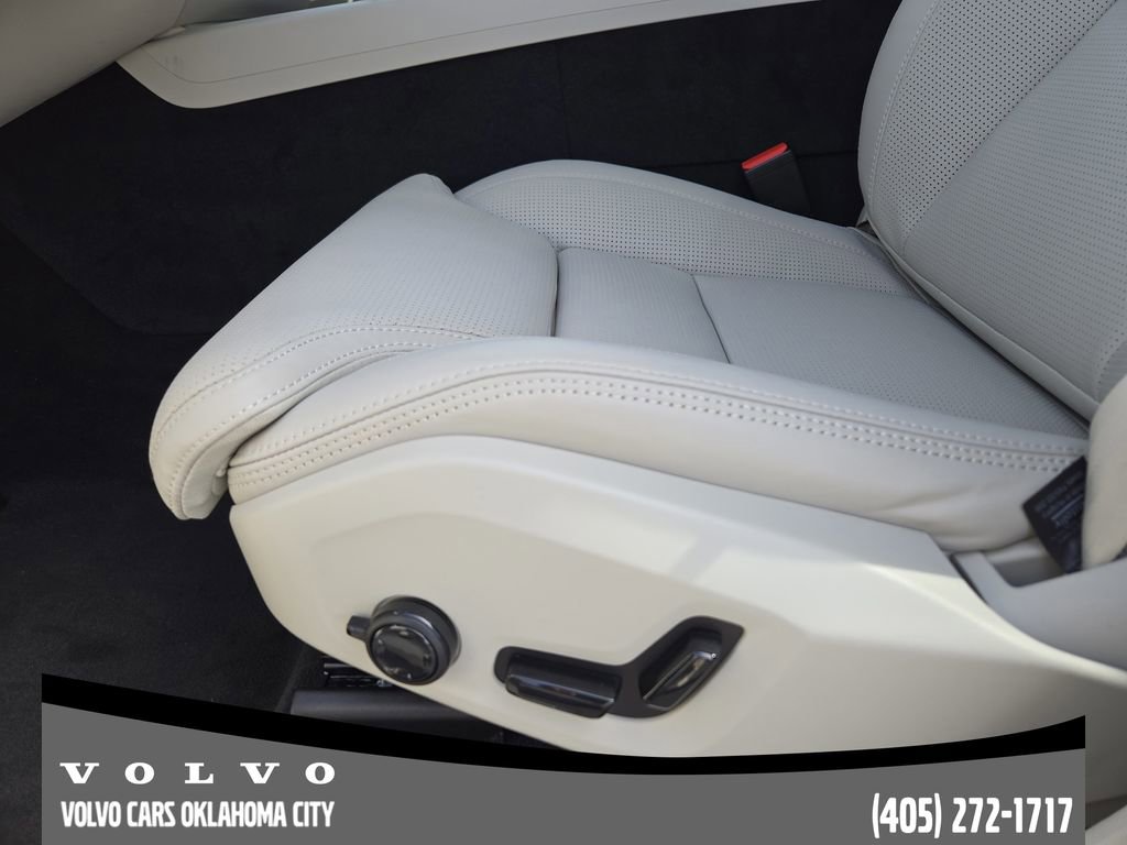 New 2026 Volvo XC60 T8 Ultra w/ Protection Package Premier image 23
