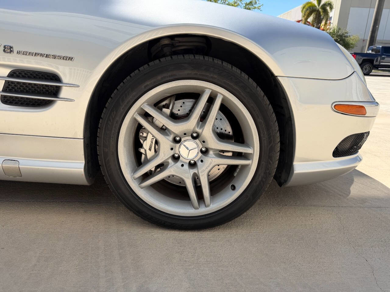 Used 2004 Mercedes-Benz SL 55 AMG image 13