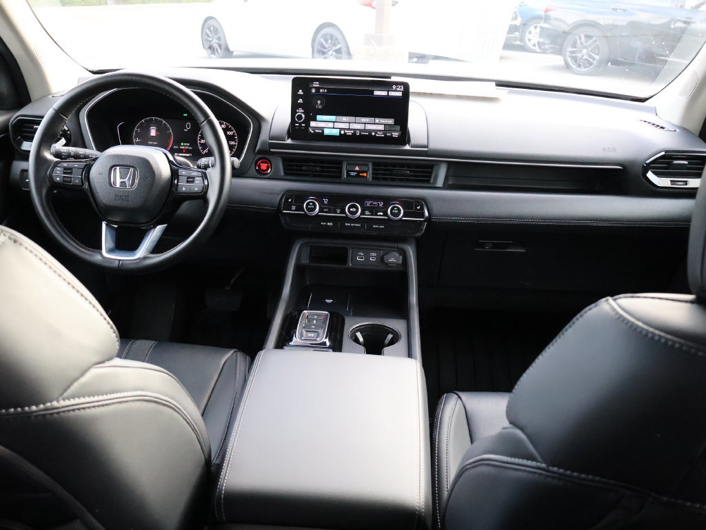 Used 2024 Honda Pilot EX-L image 13