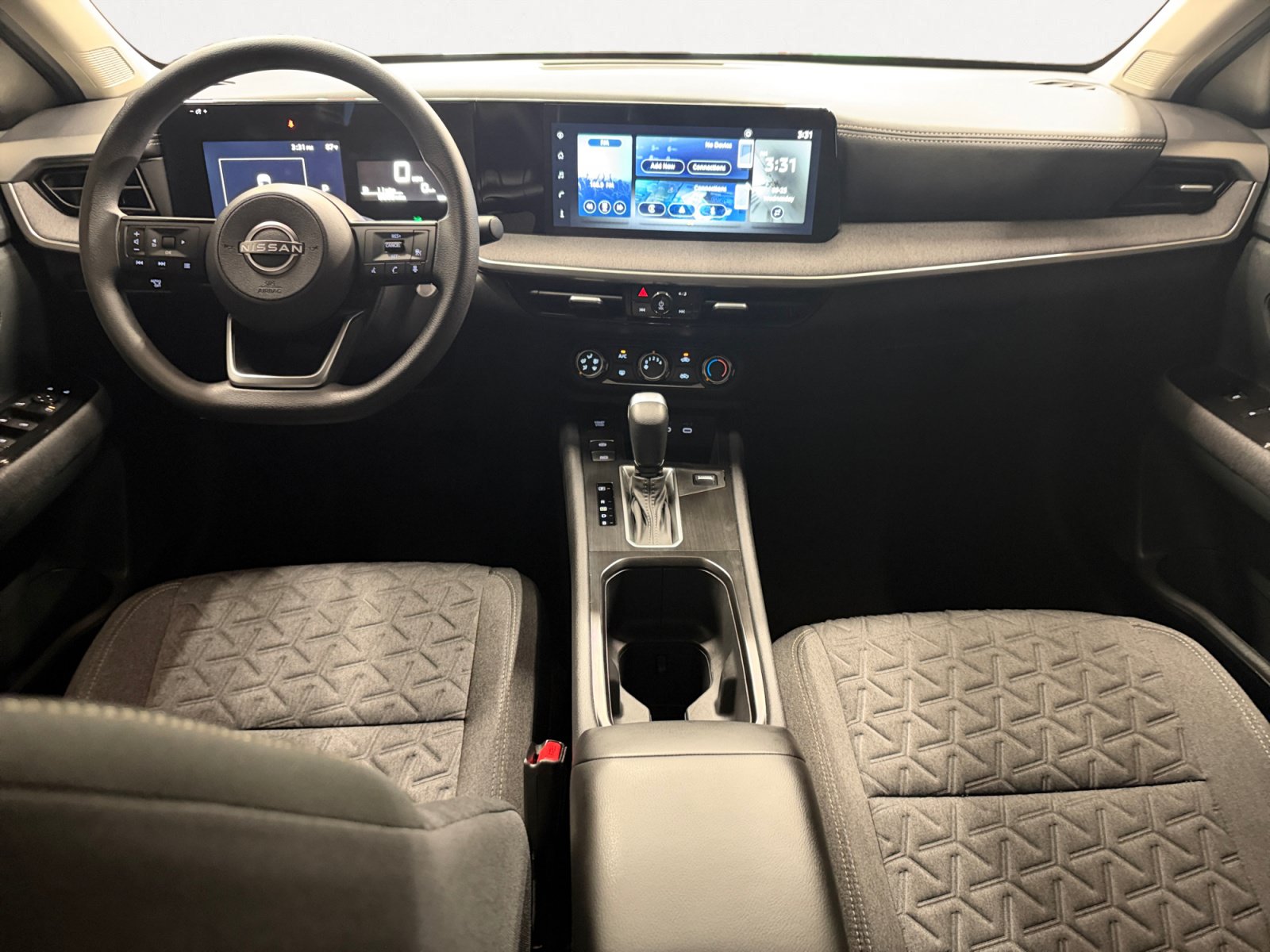 Used 2025 Nissan Kicks SV FWD image 3