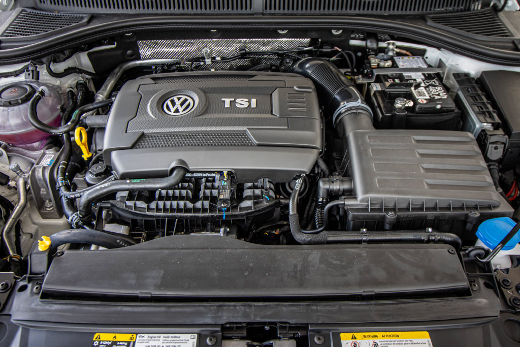 New 2026 Volkswagen Jetta GLI Autobahn FWD image 10