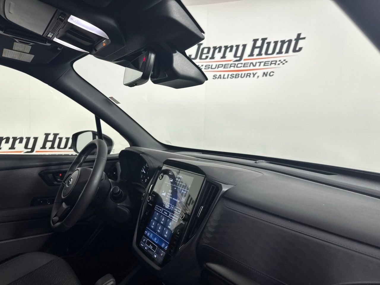 Used 2025 Subaru Forester Premium w/ Convenience Package #1 image 29