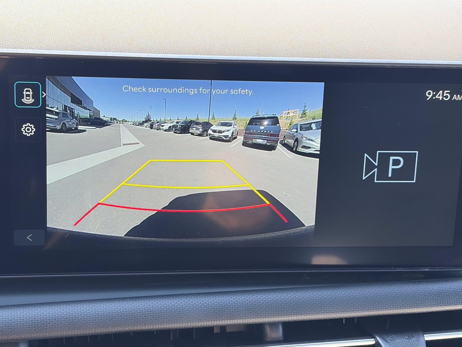 Certified 2025 Hyundai Santa Cruz SE AWD/4WD image 18