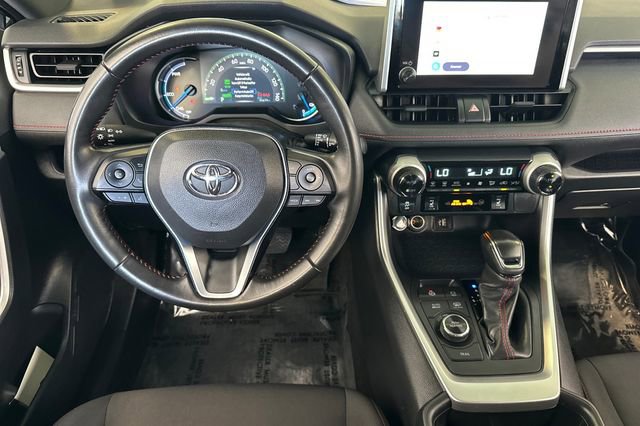 Used 2023 Toyota RAV4 SE w/ Weather & Moonroof Package AWD/4WD image 18