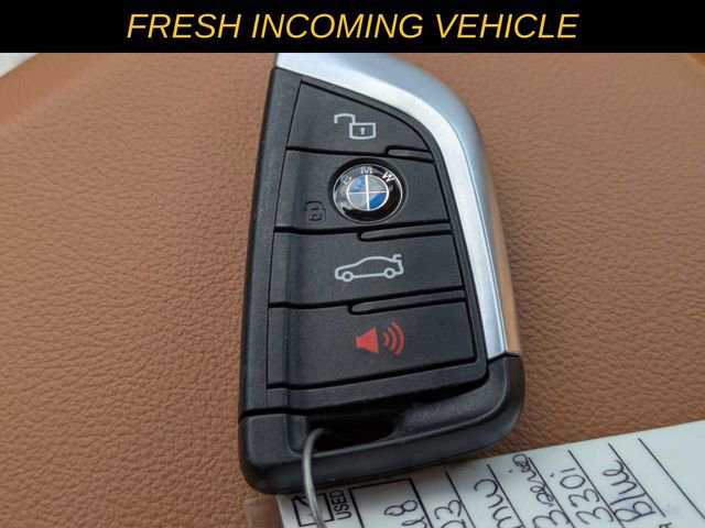 Used 2023 BMW 330i Sedan w/ Premium Package RWD image 23