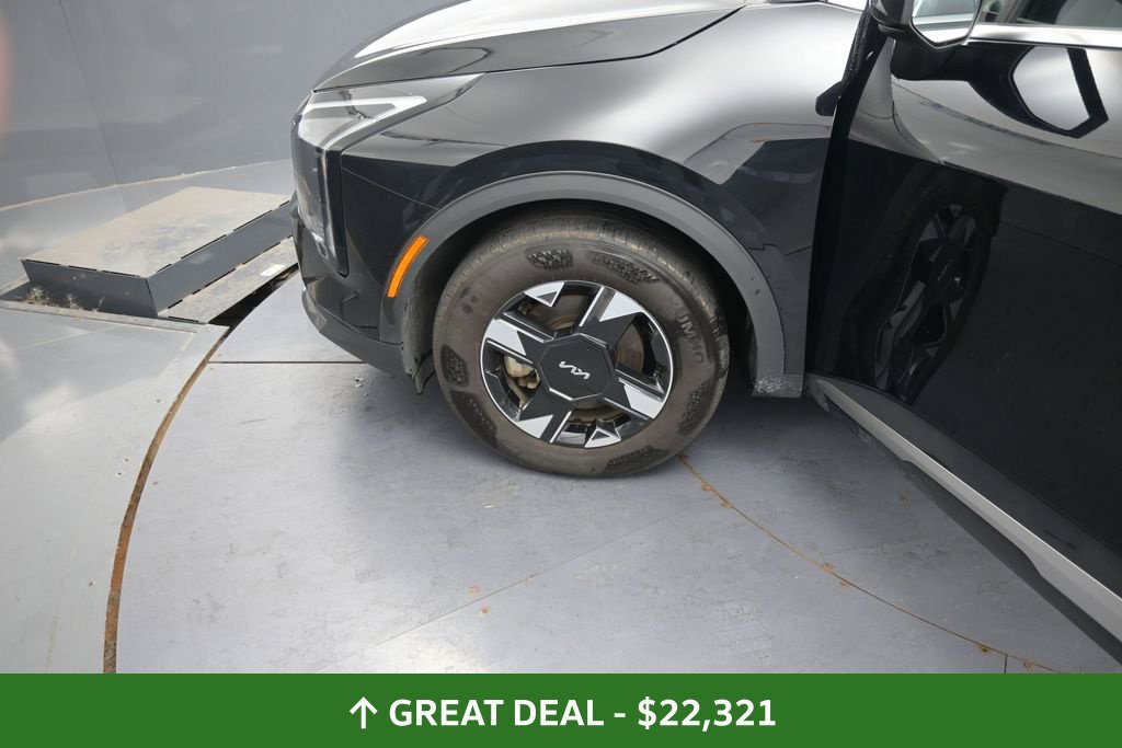 Used 2026 Kia Sportage LX FWD image 15
