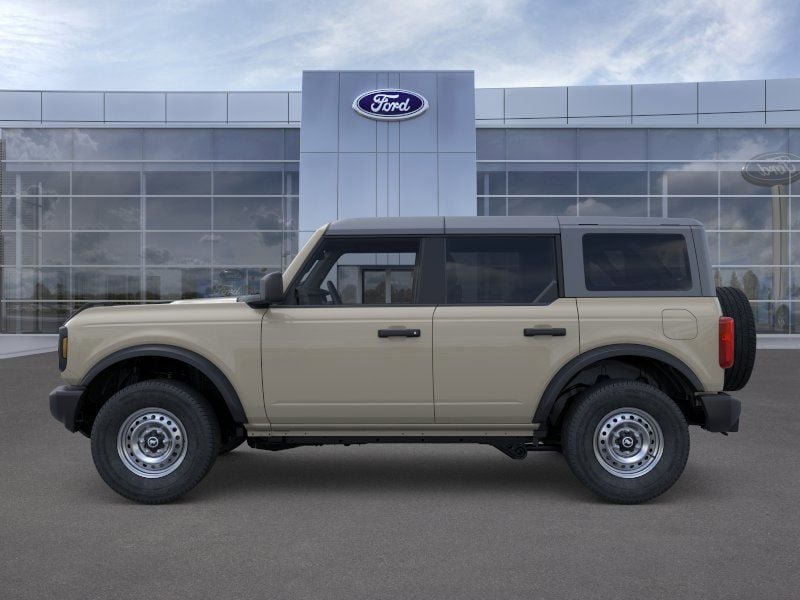 New 2026 Ford Bronco 4-Door AWD/4WD image 3