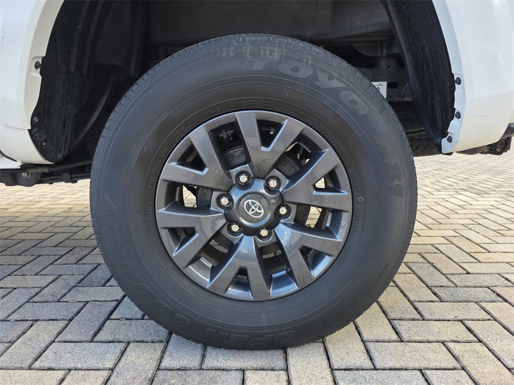 Certified 2023 Toyota Tacoma SR5 image 19
