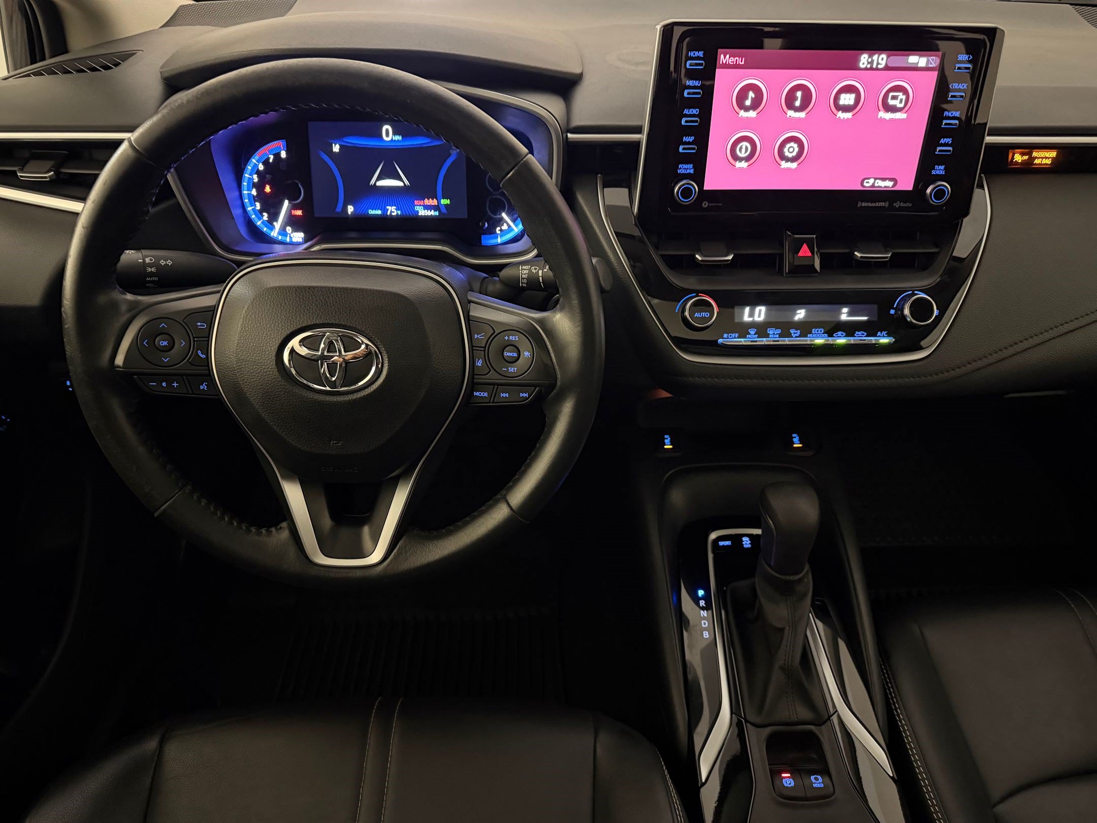 Used 2022 Toyota Corolla XLE FWD image 28