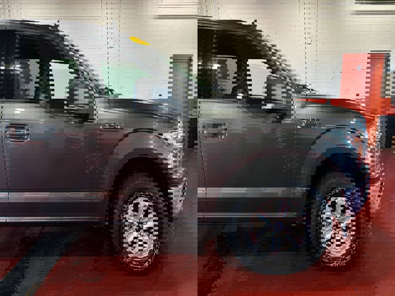 Used 2019 Ford F150 XLT w/ Equipment Group 301A Mid image 5