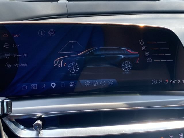 Certified 2026 Cadillac Lyriq Signature Luxury w/ Nappa Leather Package AWD/4WD image 41