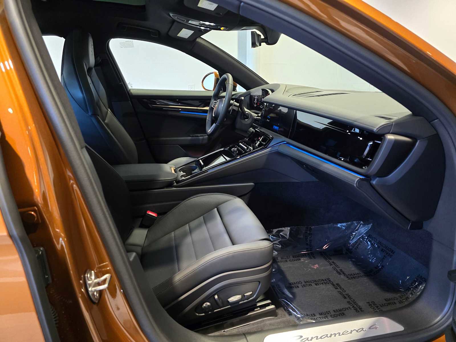 New 2026 Porsche Panamera 4 image 13