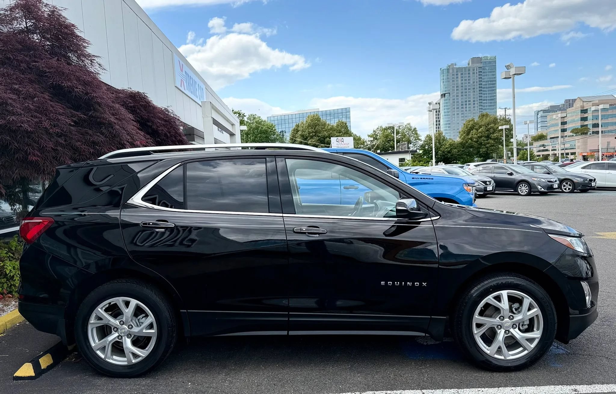 Used 2018 Chevrolet Equinox Premier AWD/4WD image 8