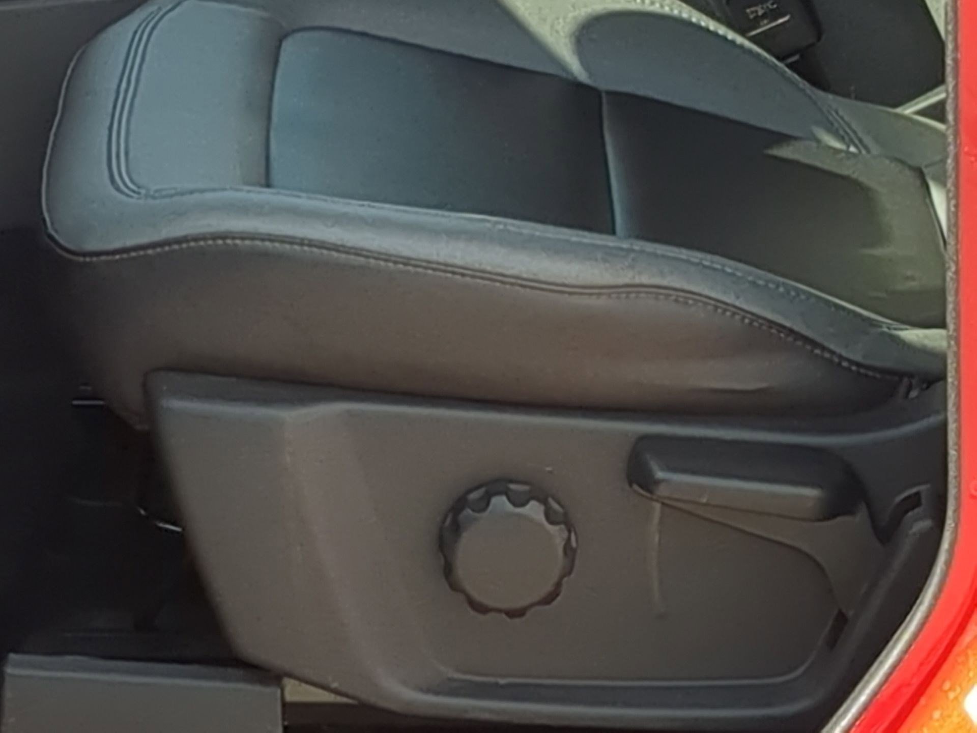 Used 2023 Ford Bronco Black Diamond w/ Sasquatch Package image 13