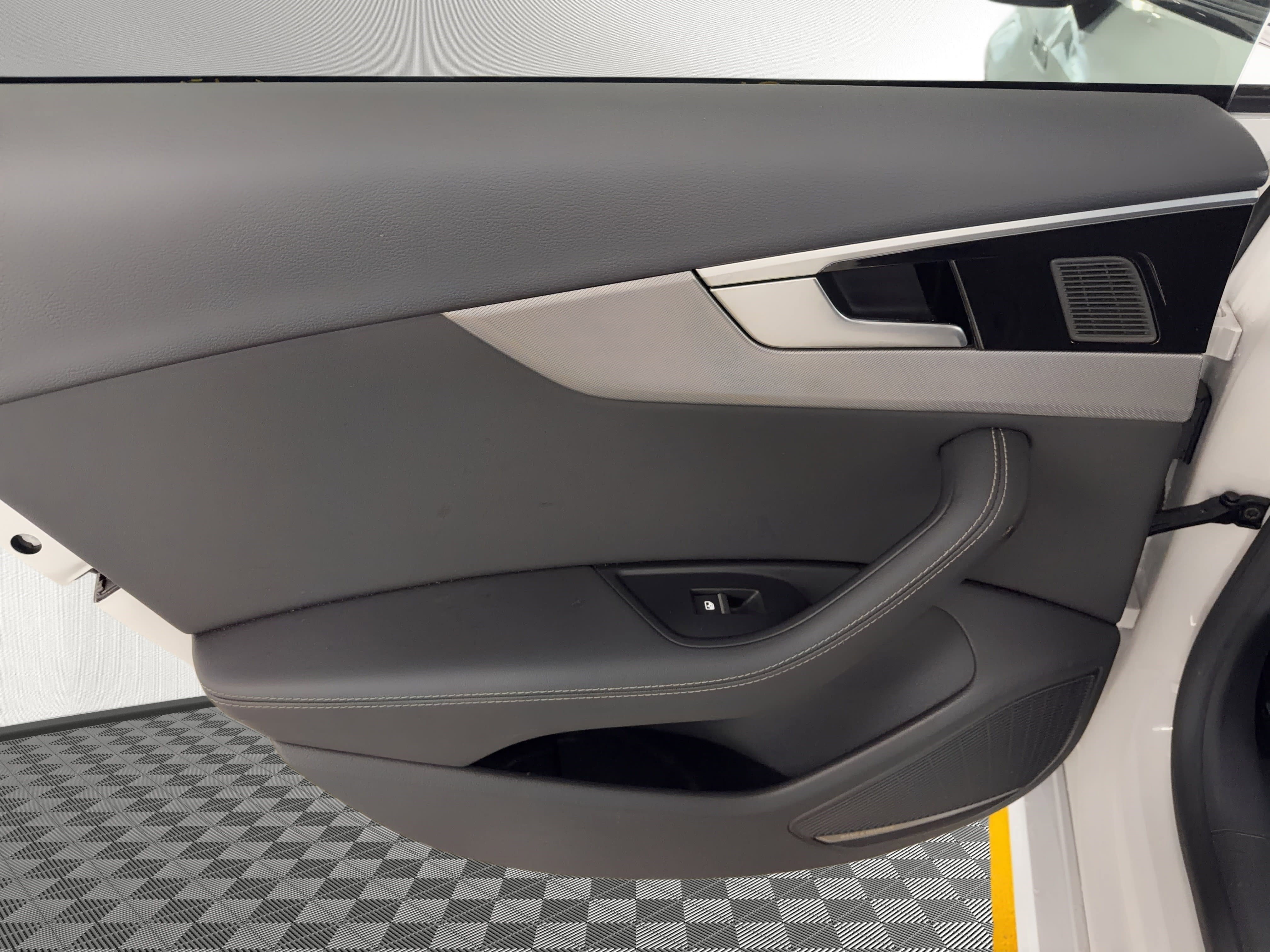 Certified 2023 Audi A5 2.0T Premium Plus w/ Premium Plus image 17