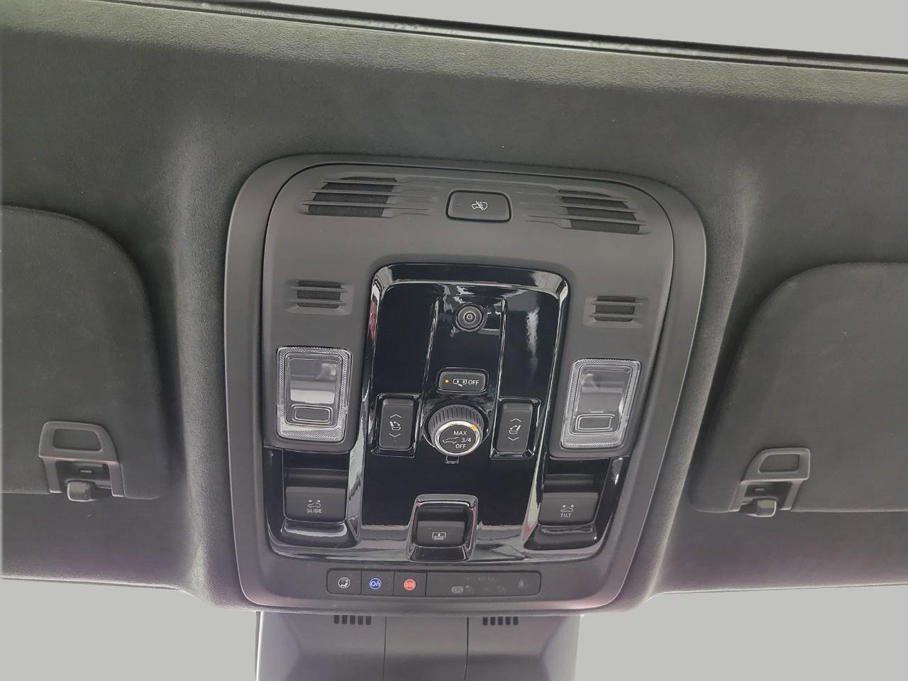 Certified 2026 Cadillac Escalade V w/ LPO, Floor Liner Package AWD/4WD image 20